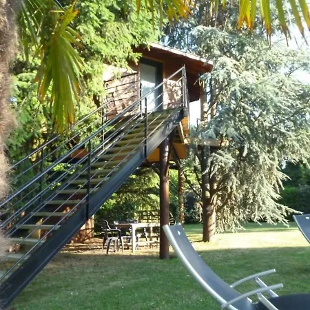 Perchée Avec Lit King-size, Salle D'eau, Kitchenette, Tv, Wi-fi Et Petit-déjeuner Inclus - Fr-1-306-1237 Bed and breakfast Port-Saint-Père