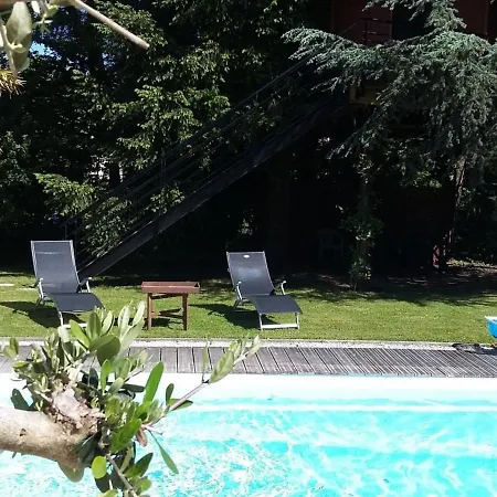 Perchée Avec Lit King-size, Salle D'eau, Kitchenette, Tv, Wi-fi Et Petit-déjeuner Inclus - Fr-1-306-1237 Bed and breakfast 3*